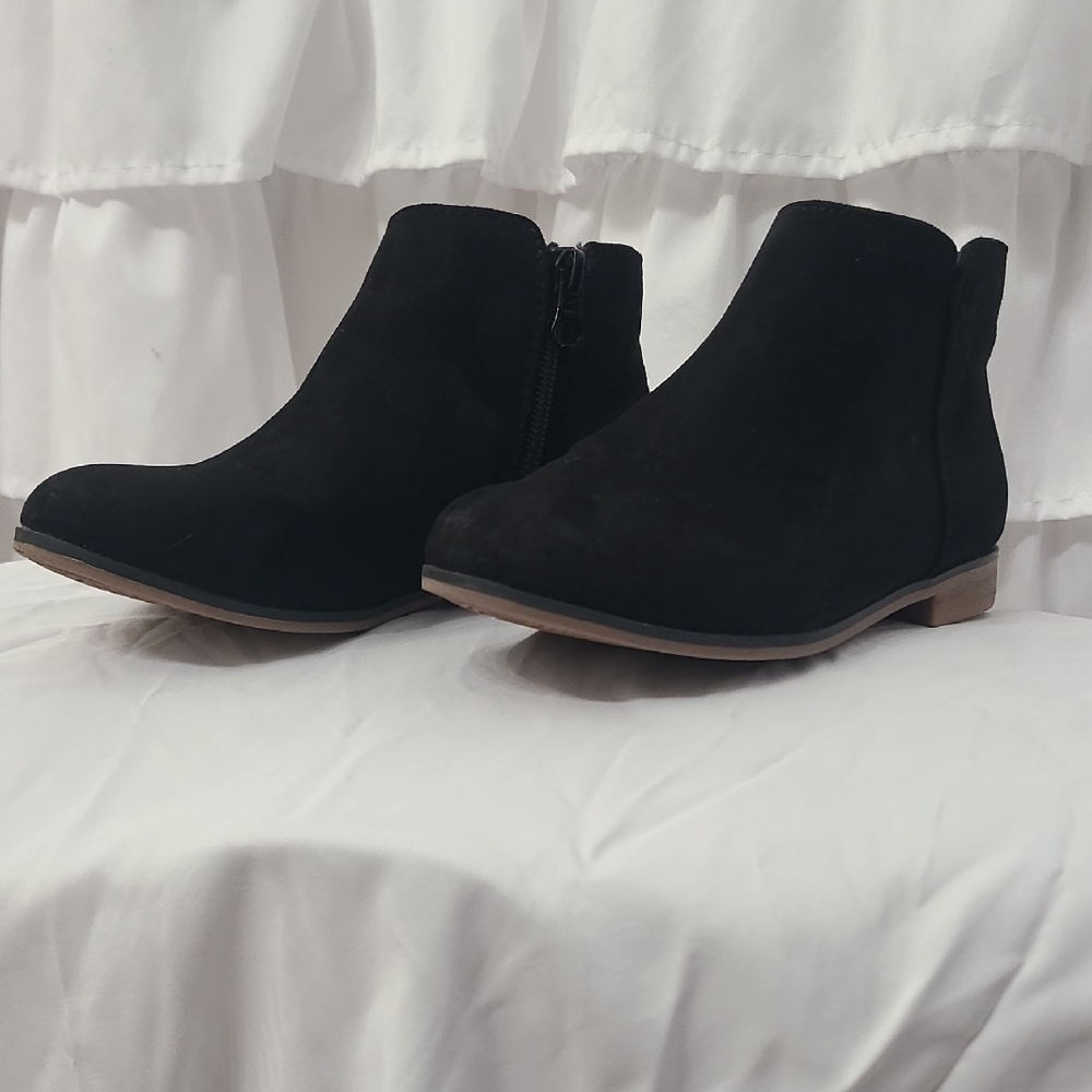 Cat & Jack Black Ankle Booties